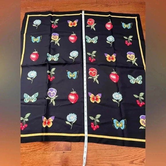 VinTage ECHO Butterfly 🦋 Strawberry 🍓 Flower 🌸 Silk Scarf - Picture 3 of 4